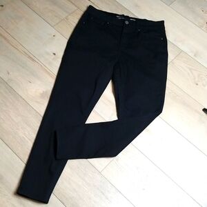 Seven7 Women's tummyless Highrise skinny black sz 14